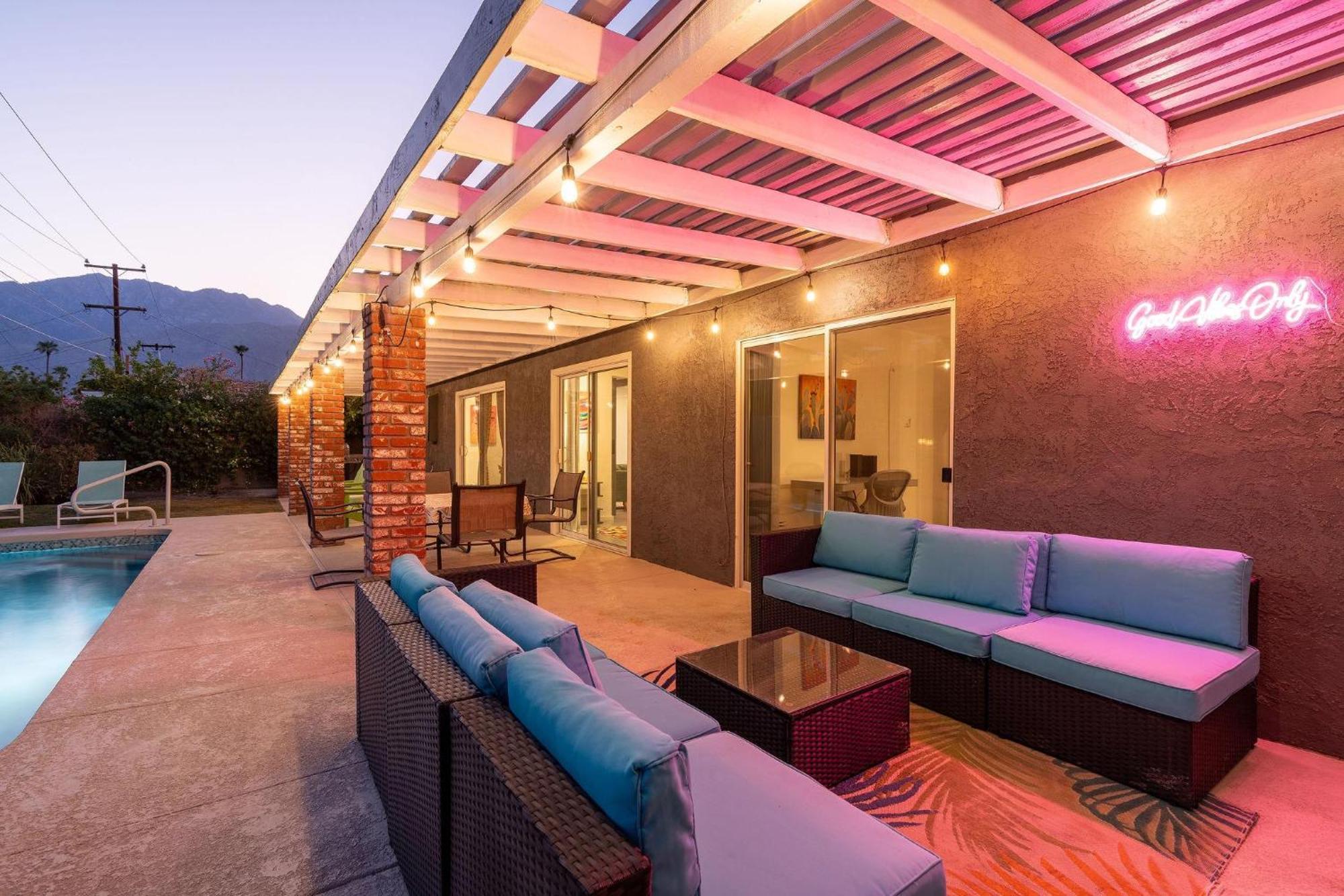 Sunny Days Ahead - Your Private Palm Springs Getaway Vila Exterior foto