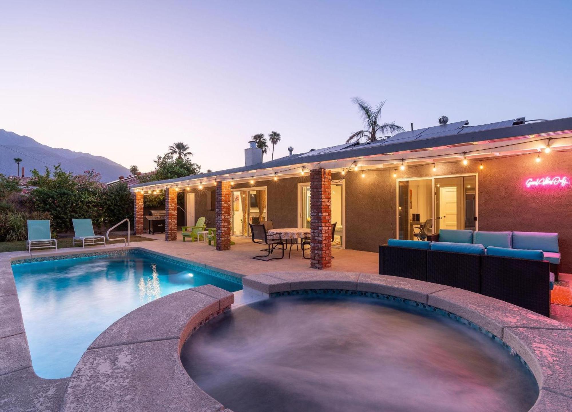 Sunny Days Ahead - Your Private Palm Springs Getaway Vila Exterior foto